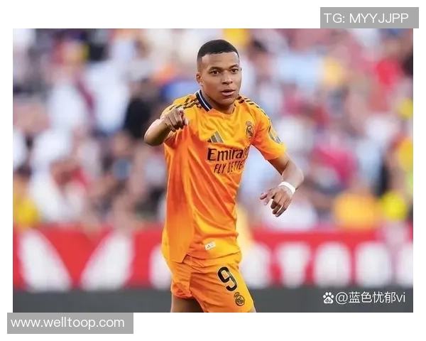 姆巴佩本场表现亮眼射门5次斩获1球过人成功率高达75获评79分